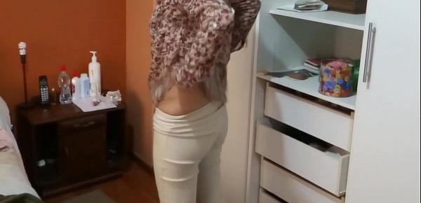  ARDIENTES 69 - MY WIFE LOWERS HER PANTS TO SHOW OFF HER ASS AND HAIRY PUSSY - ARDIENTES69